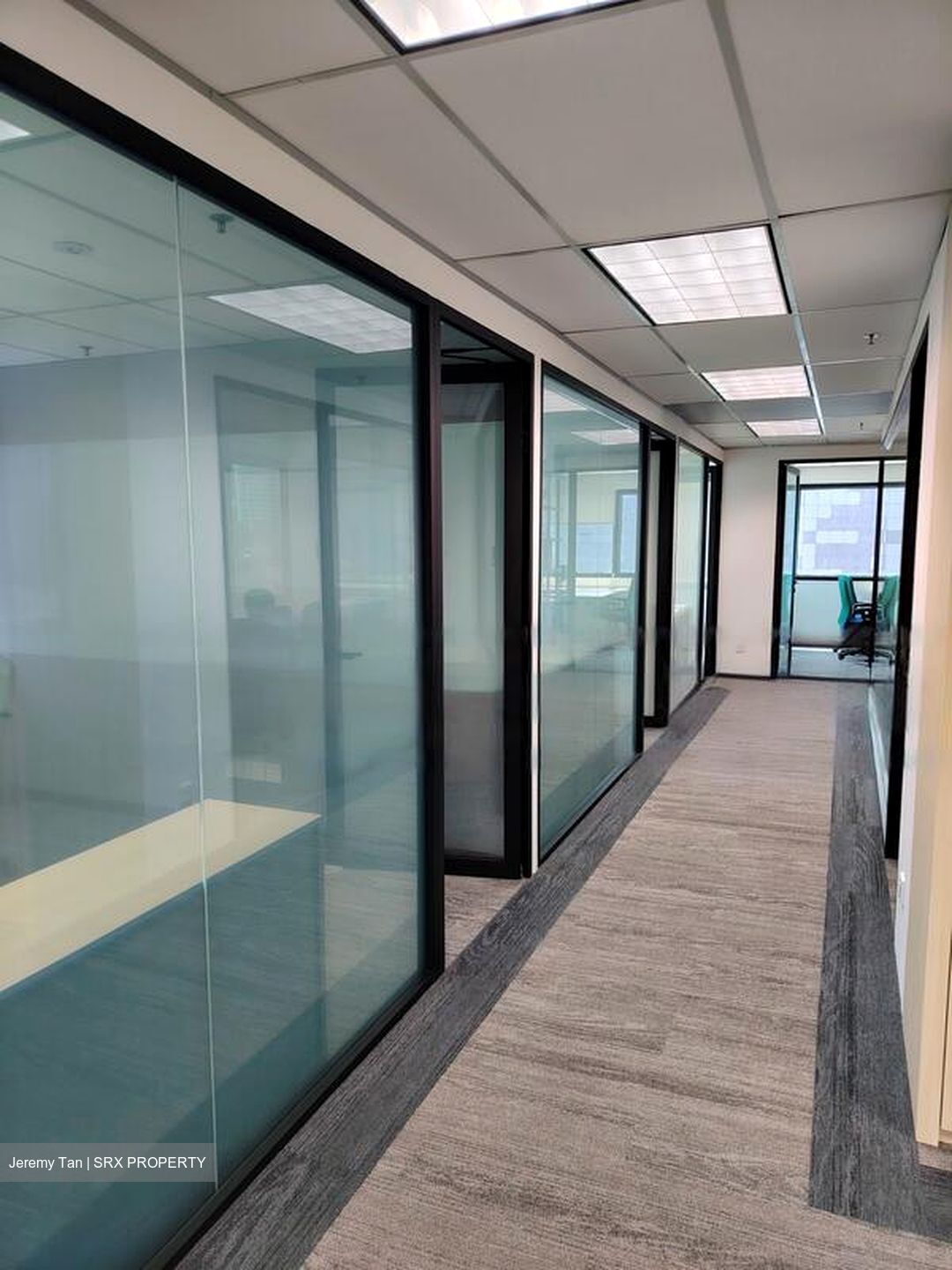 Wisma Atria (D9), Office #487084231